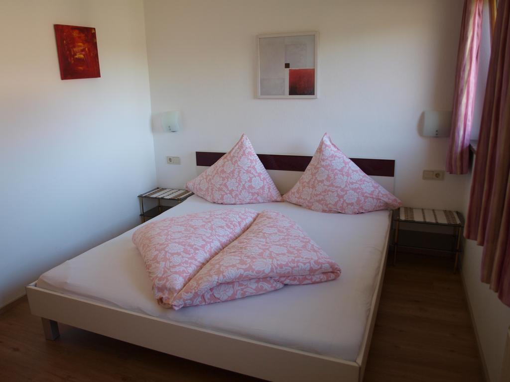 Ferienwohnungen Sommavilla Fulpmes Kamer foto