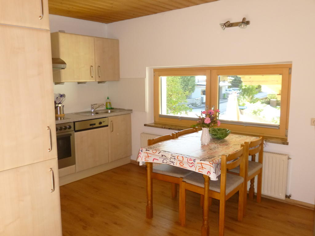 Ferienwohnungen Sommavilla Fulpmes Buitenkant foto
